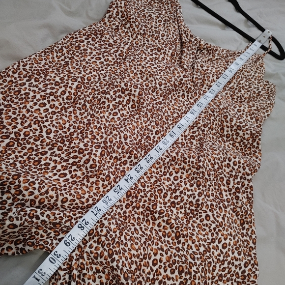 One Clothing cheetah print tie front romper size M - Picture 12 of 13
